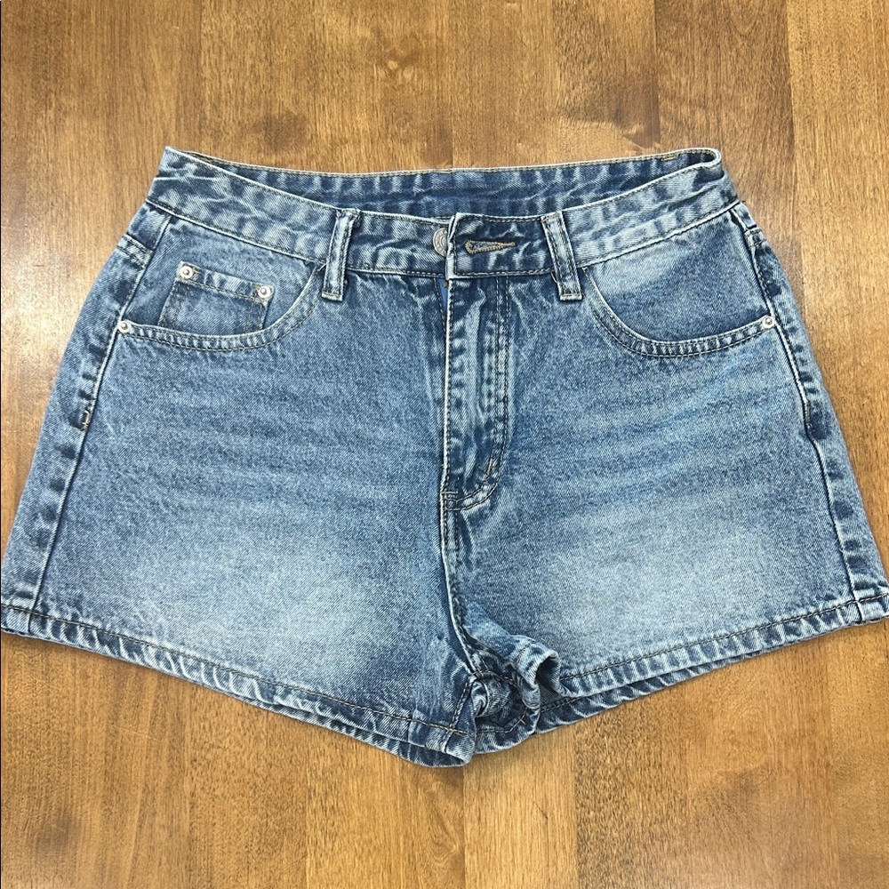 SHEIN Classic Blue Jean Shorts